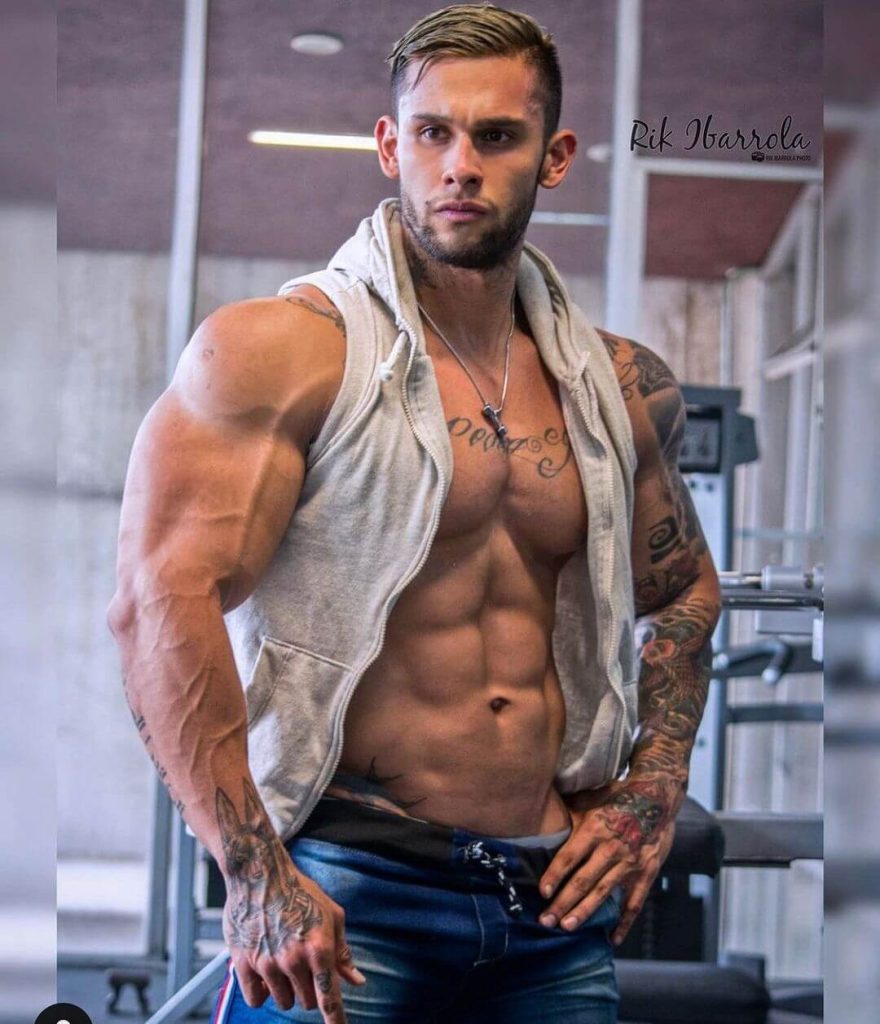Luis Sosa Bodybuilder
