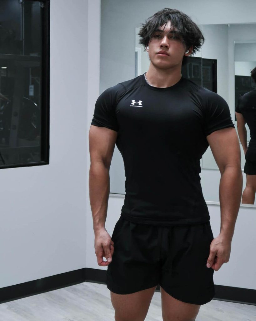 Michael Gheorghe bodybuilder